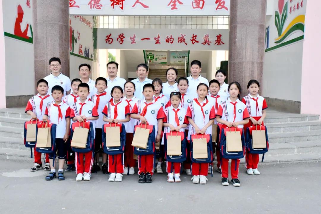 J9ֱӪ���š�CHINA���ٷ���վ