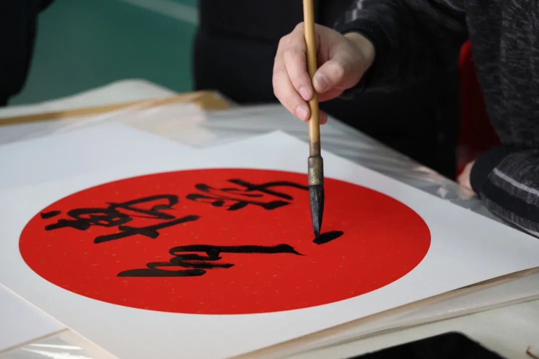 J9ֱӪ���š�CHINA���ٷ���վ