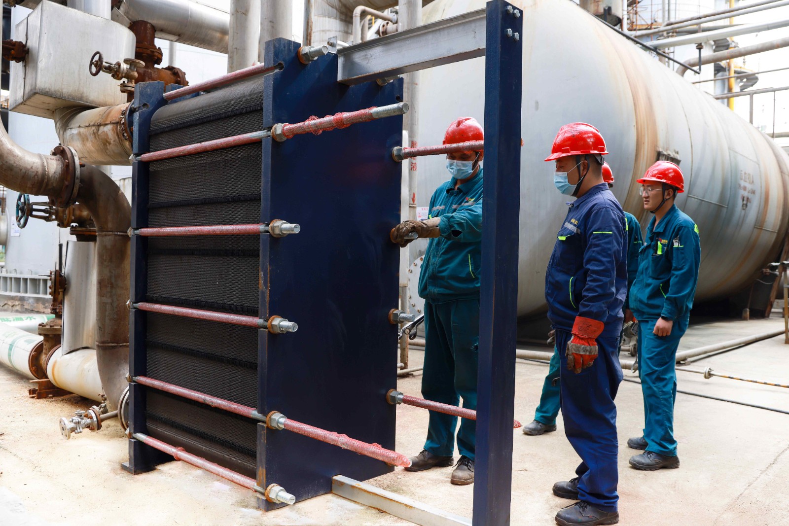 16641706133873731FXr.jpg 16641706133873731FXr.jpg