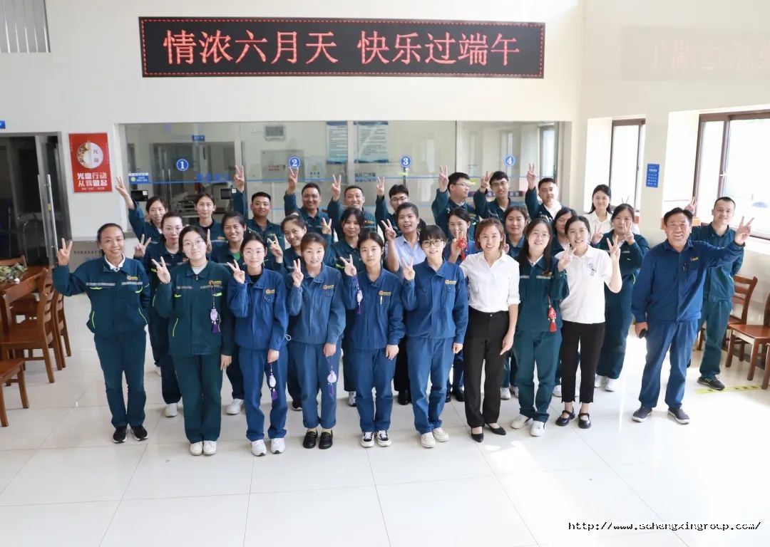 16876592496652586NOL.jpg 640.jpg