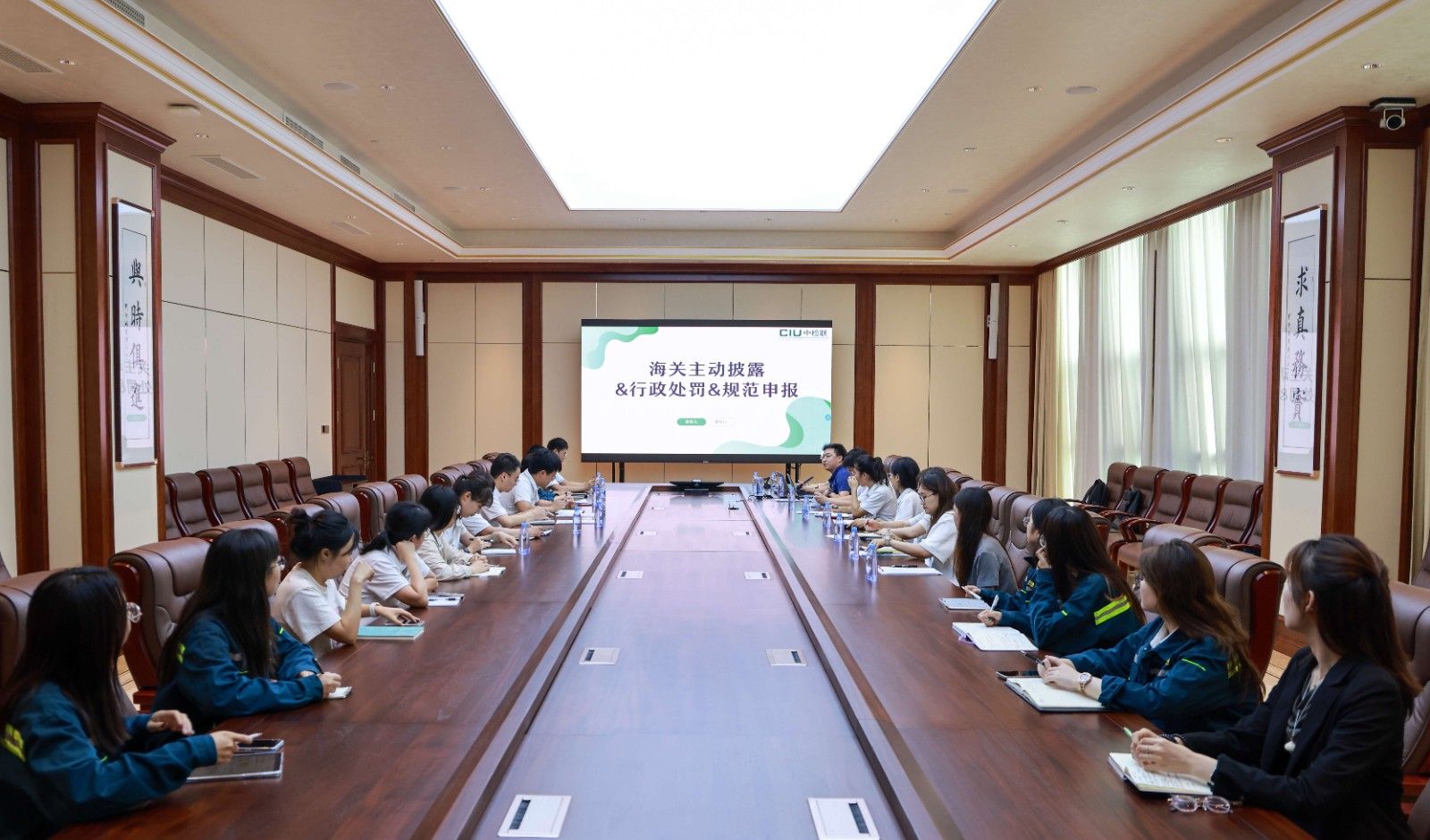 1726640877809319INB9.jpg 3X1A5594.jpg