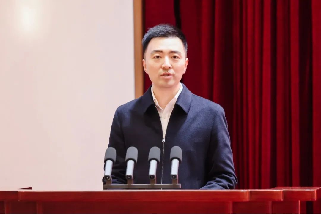 1740100886241988Mtiz.jpg 4.jpg